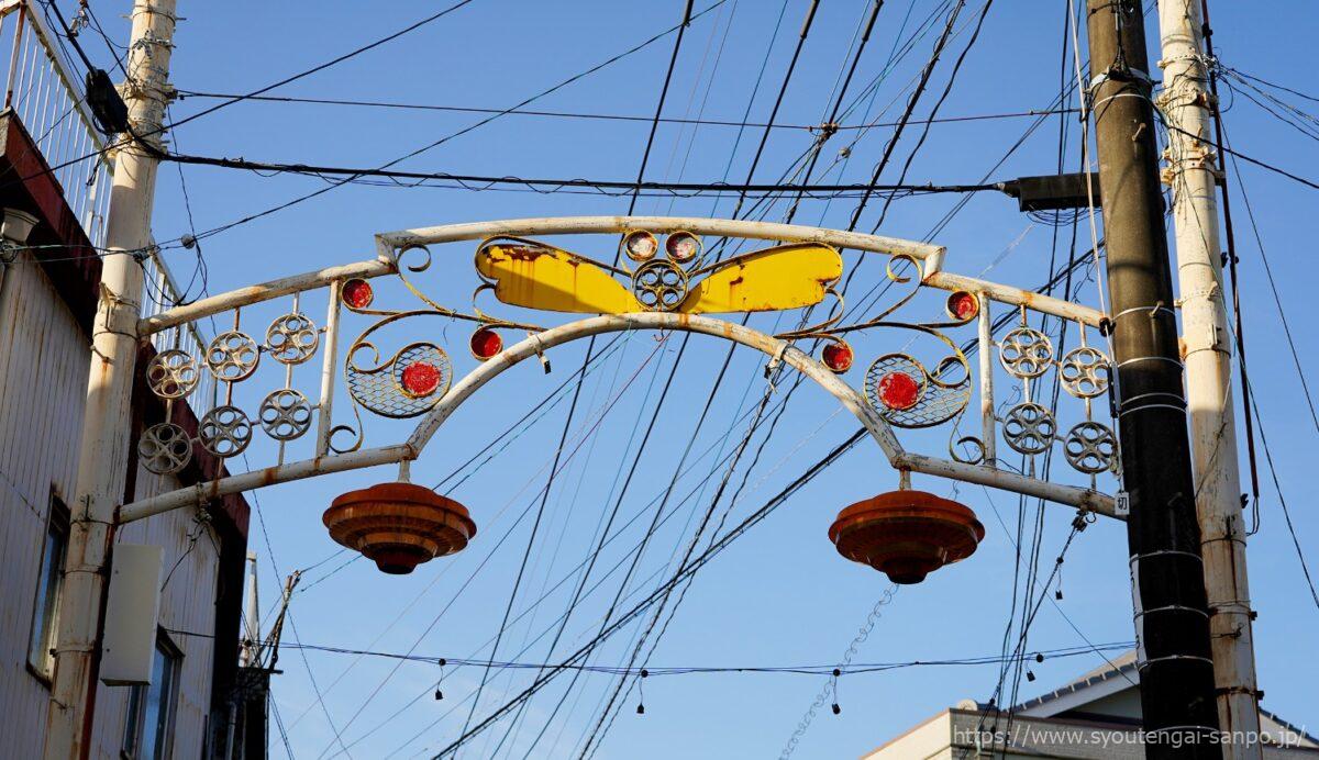 トンボのアーチ03