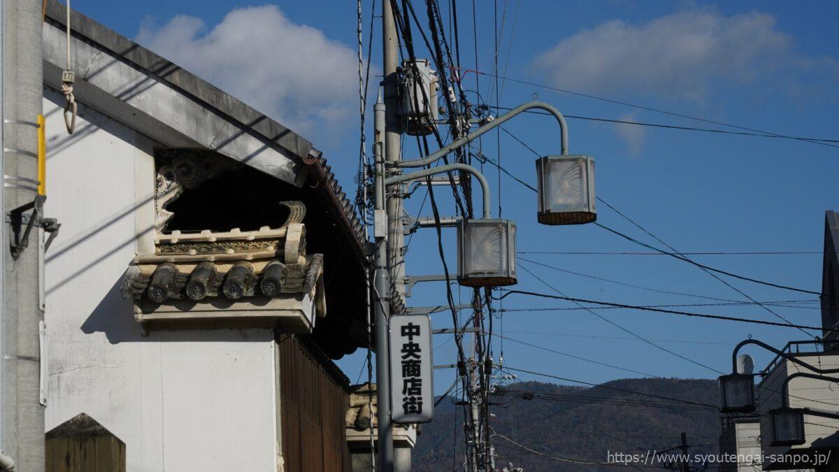 中央商店街の街路灯