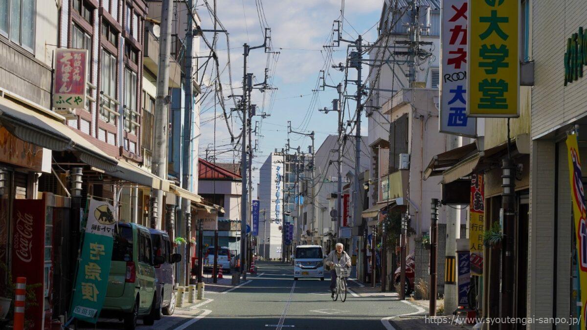 アーケード外の風景