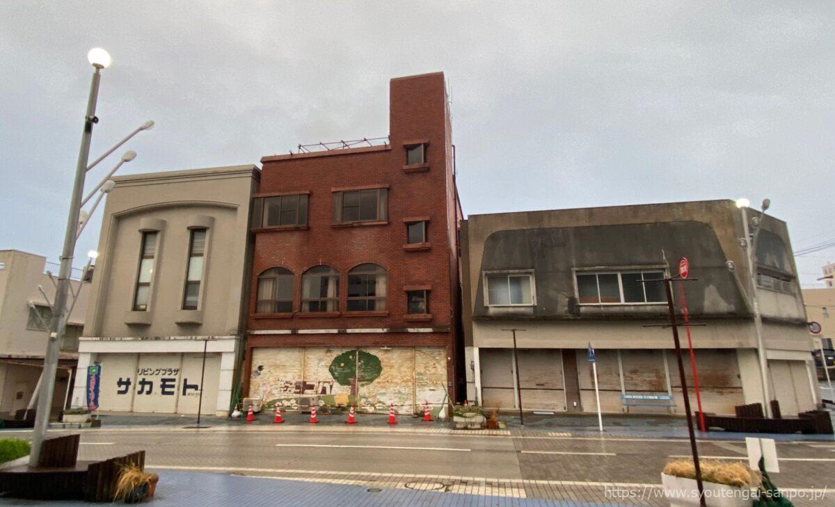 アーケード外風景02