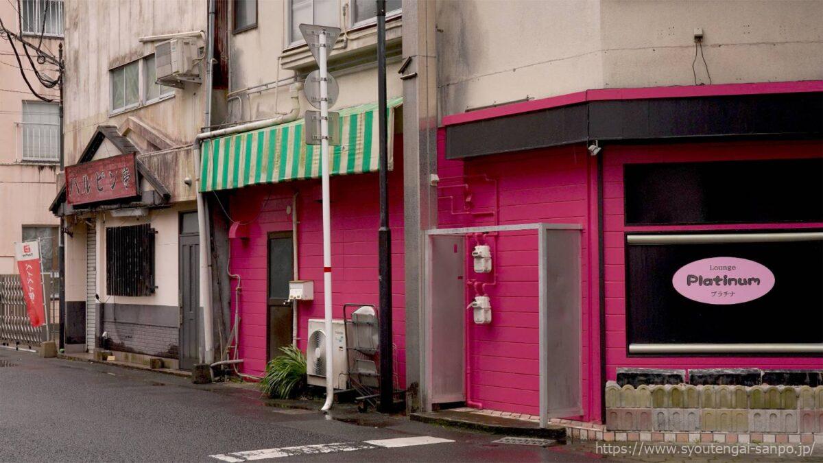 アーケード外の風景