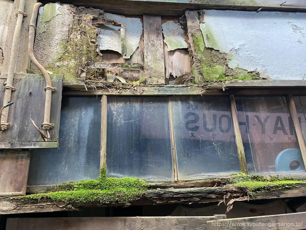 建物窓