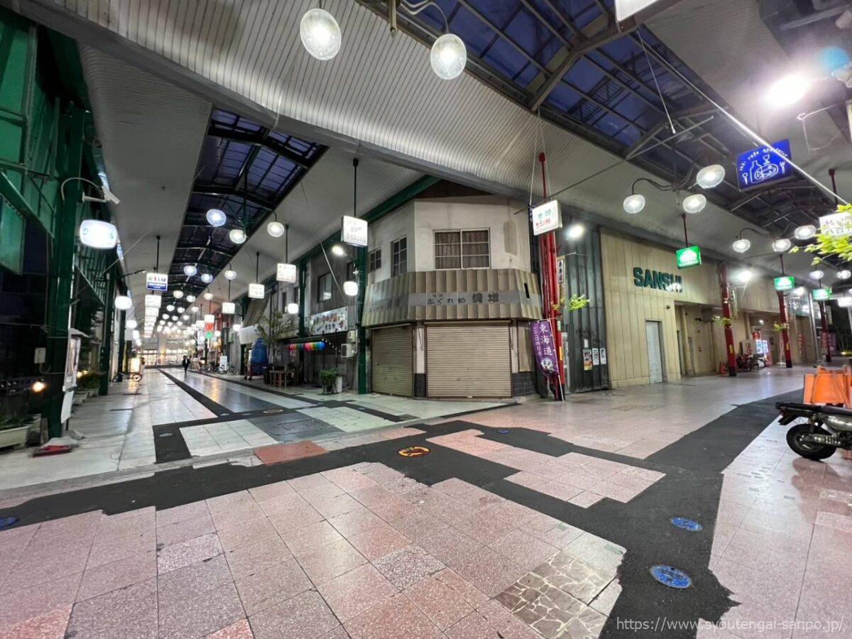 表参道スワマエの夜の風景02