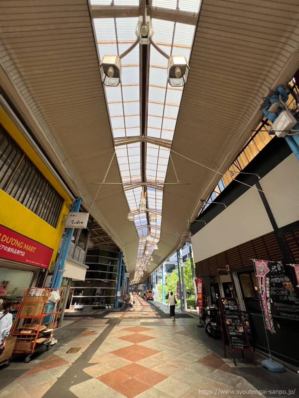 1番街商店街の風景