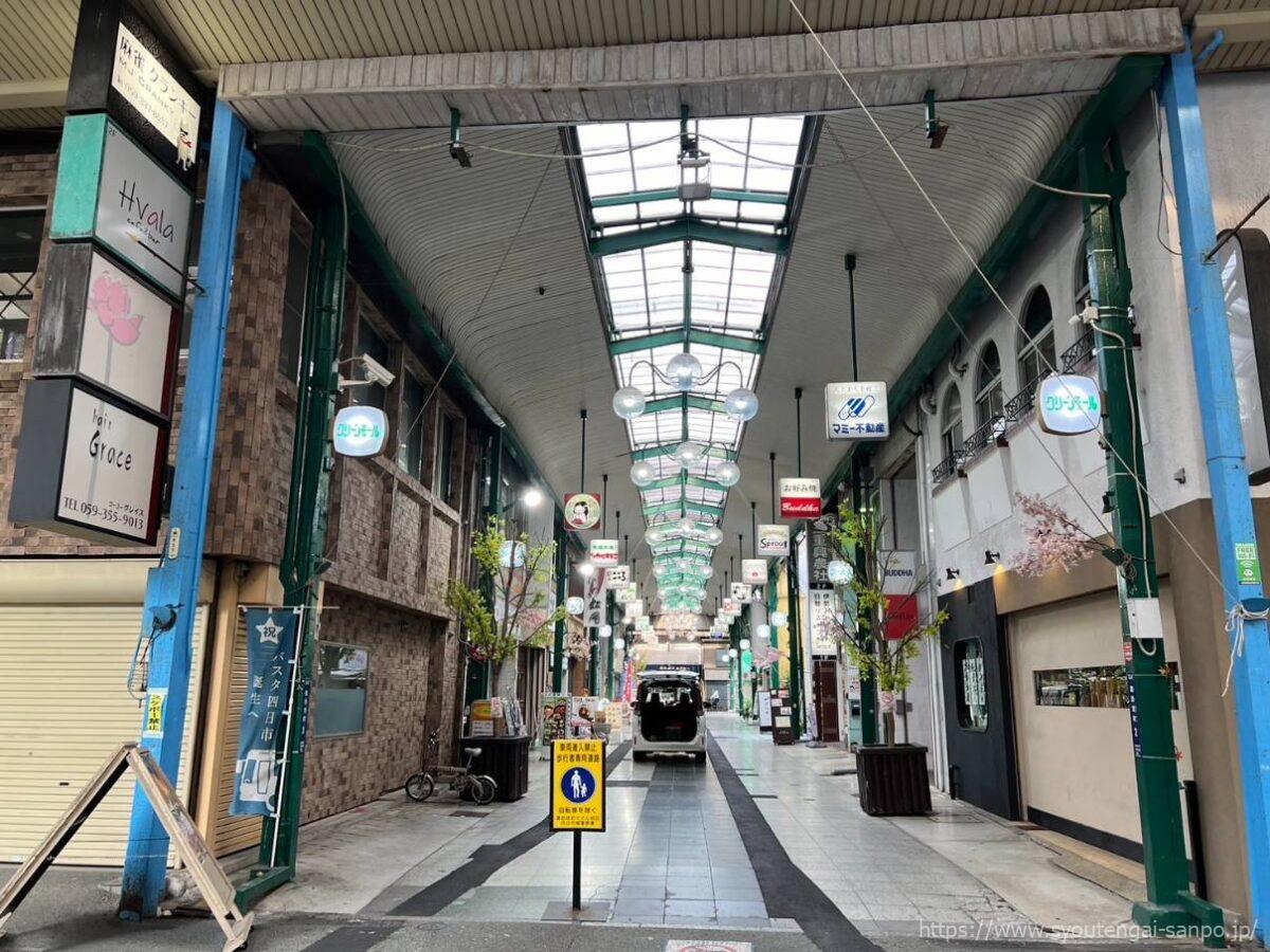 グリーンモールの風景